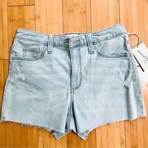 NWT High Rise Midi Jean Shorts Universal Thread Size 8R